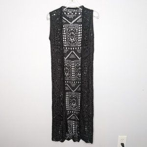 Chelsea Theodore Black Sleeveless Open 